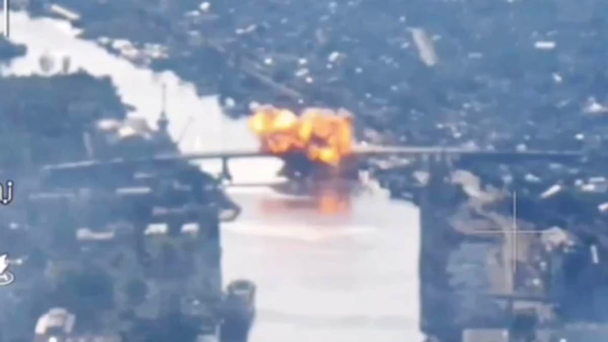 Moment Russia bombs key Ukrainian bridge in Kherson after mass drone strike hit tourist resort Sochi