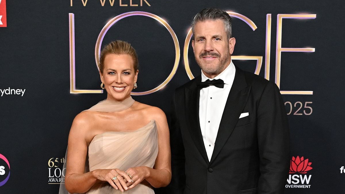 Single Samantha Armytage brings a hot date to Logies - as the TV star debuts her youthful makeover following divorce