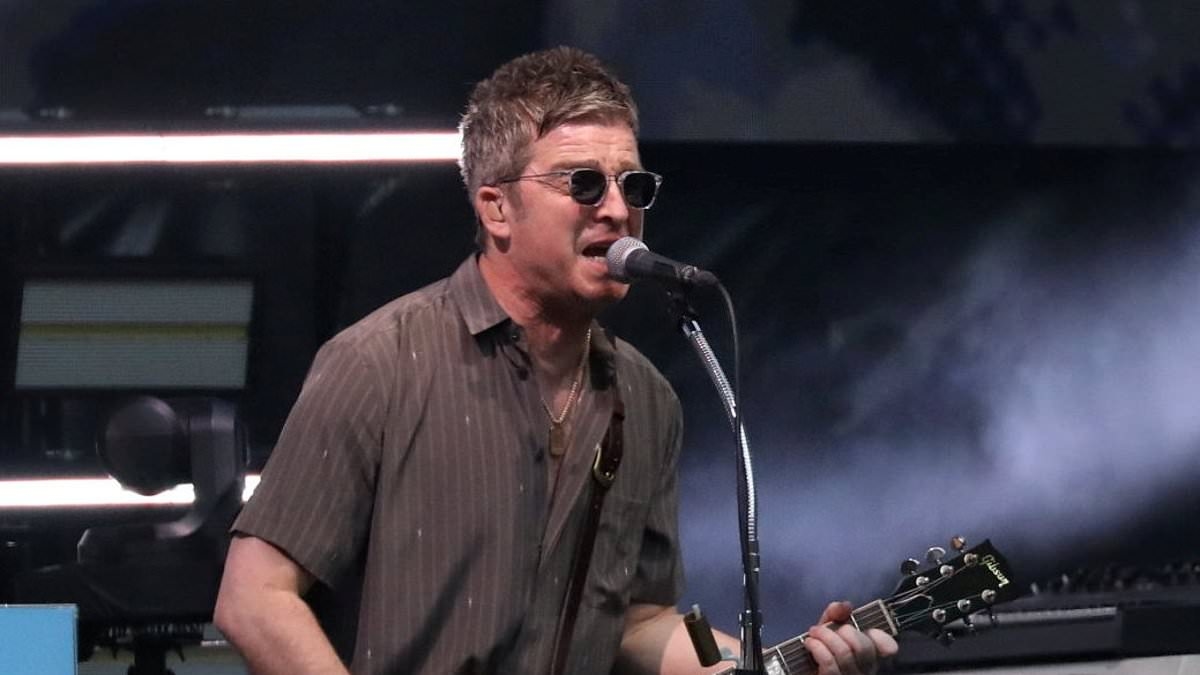 Noel Gallagher hits back at Oasis fans after being booed during the band's London show - after his brother Liam shared sweet on-stage tribute