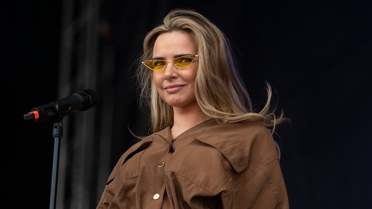 Nadine Coyle takes to the stage alone as she performs without her Girls Aloud bandmates in South Tyneside - one year after their reunion tour