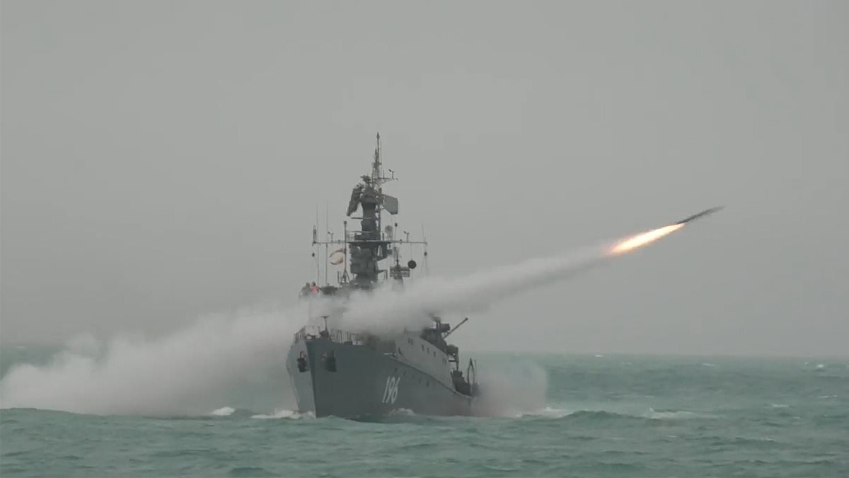 After Trump moves nuclear submarines close to Russia, Putin responds by beginning 'war game training' with China in bleak show of combined force