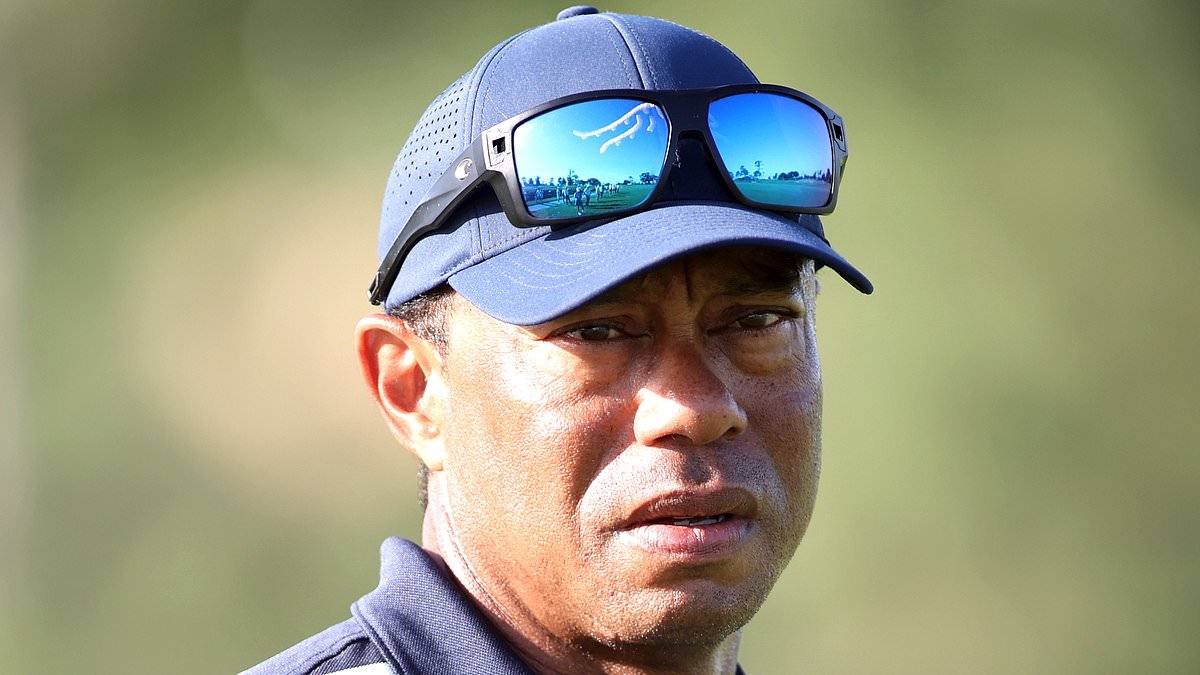 Tiger Woods leads tributes to retiring golf legend Ian Baker-Finch as he steps away from broadcasting