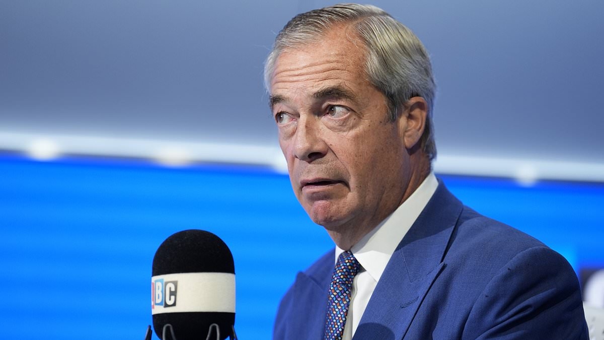 Labour reignites row with Nigel Farage as Home Office minister Jess Phillips says Reform UK is 'empowering modern-day Jimmy Saviles'