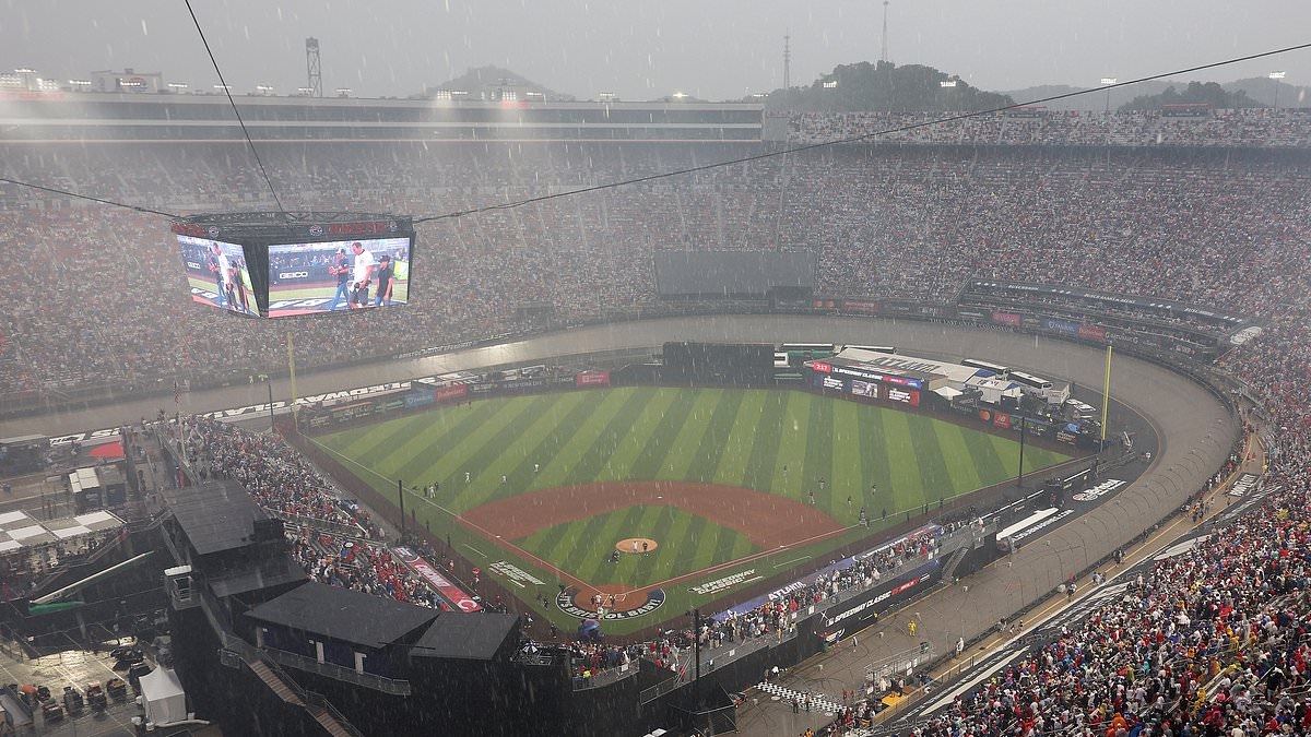 Baseball fans take aim at 'MLB version of Fyre Fest' after rain delay turns historic 'Speedway Classic' into a disaster