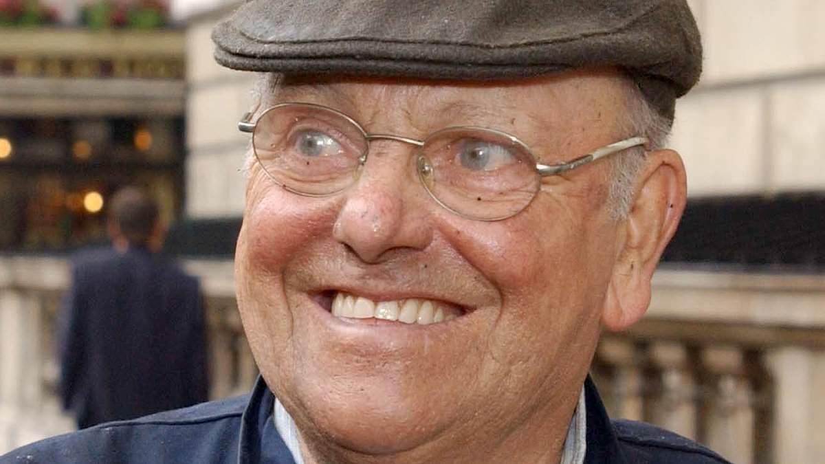 Anger as memorial to beloved TV star Fred Dibnah remains unfixed EIGHT months after it was damaged