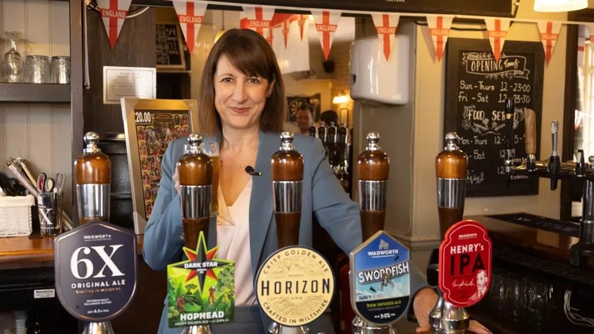 Reeves blamed for pushing restaurants and pubs into 'survival mode'