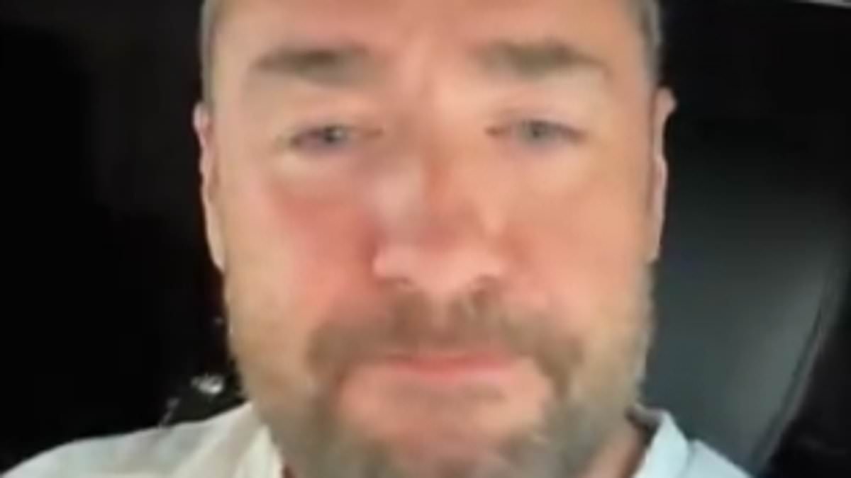 Jason Manford recalls heart-stopping moment he was 'nearly chucked in jail' for carrying collagen through customs in Bilbao amid health woes