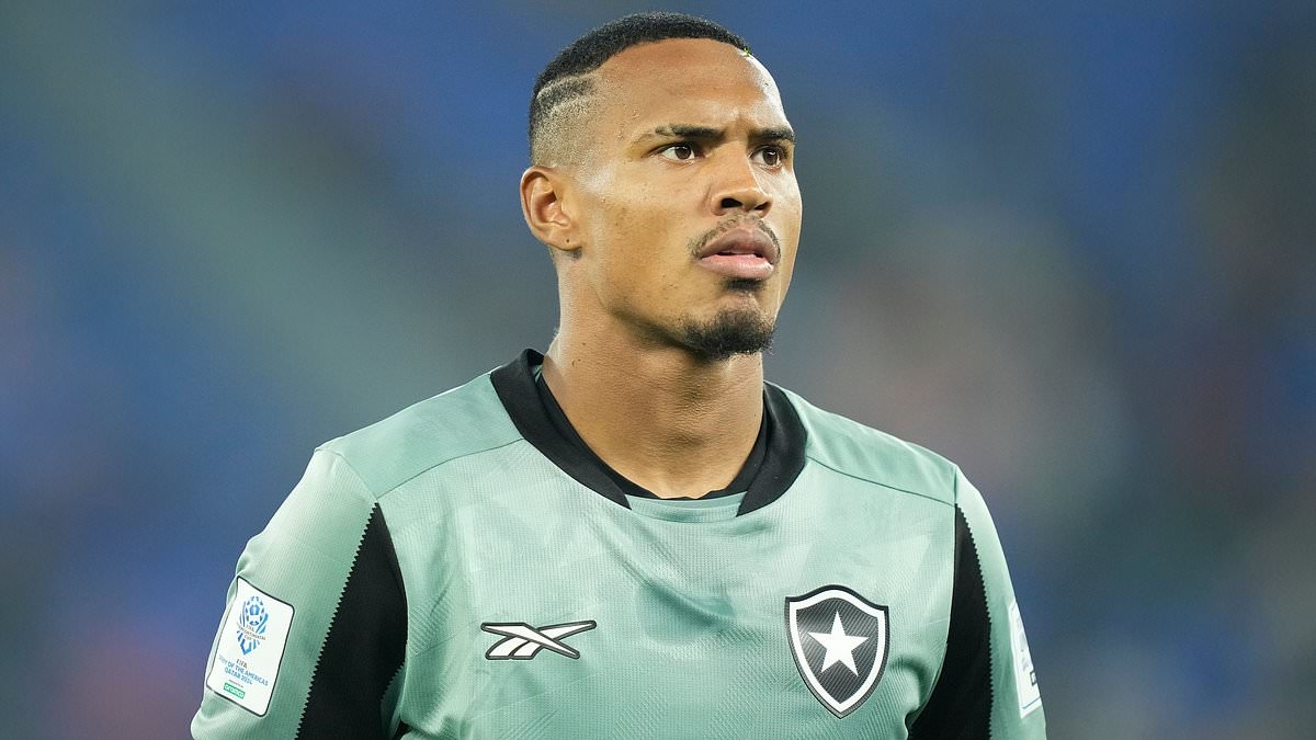 West Ham close in on surprise deal for new goalkeeper amid Alphonse Areola concerns