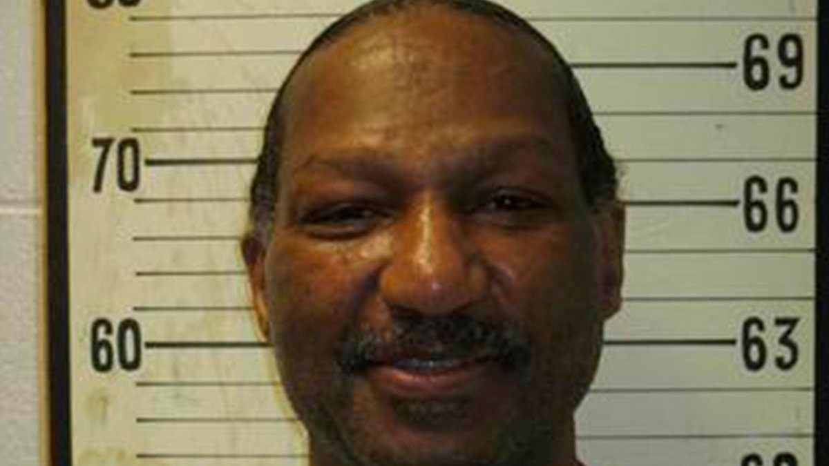 Murderer's disturbing final words as he suffered agonizing execution for killing girlfriend and her children