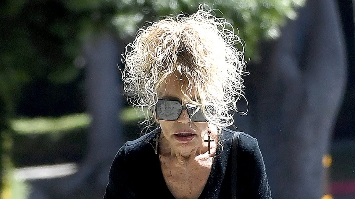 She was married to a Hollywood icon before becoming a silver screen siren in her own right...can you guess who?