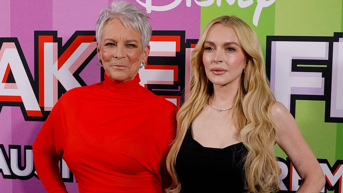 What Lindsay Lohan and Jamie Lee Curtis did at the Australian premiere of Freakier Friday that left dozens of fans in tears