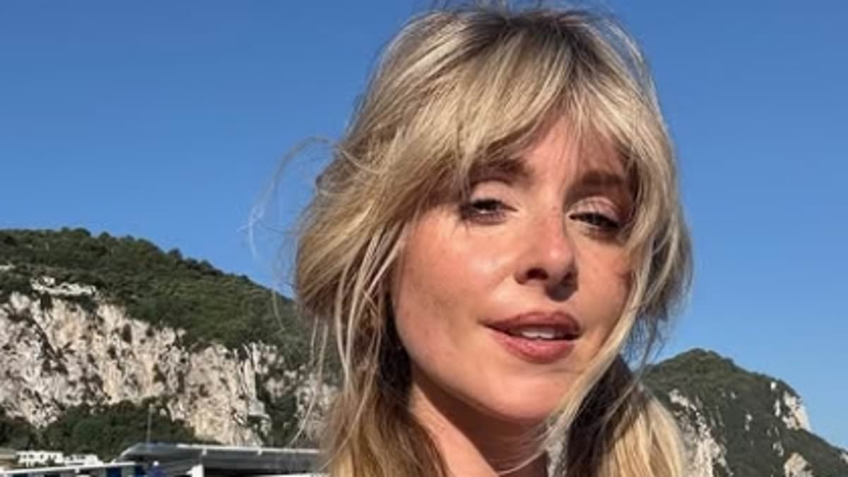 Diana Vickers sets pulses racing in a hot pink bikini before slipping into a skimpy two-piece as she shares snaps from her Positano getaway
