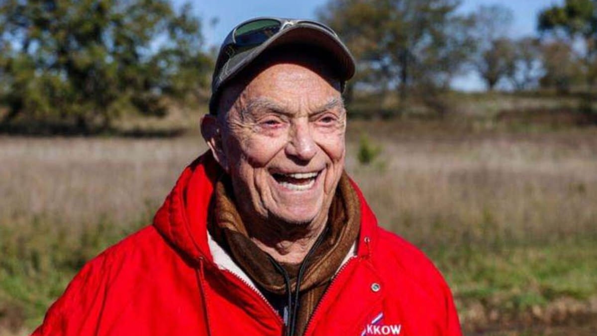 Frail tycoon, 91, tricked into sinking $60m into Oklahoma theme park by conmen posing as GOD