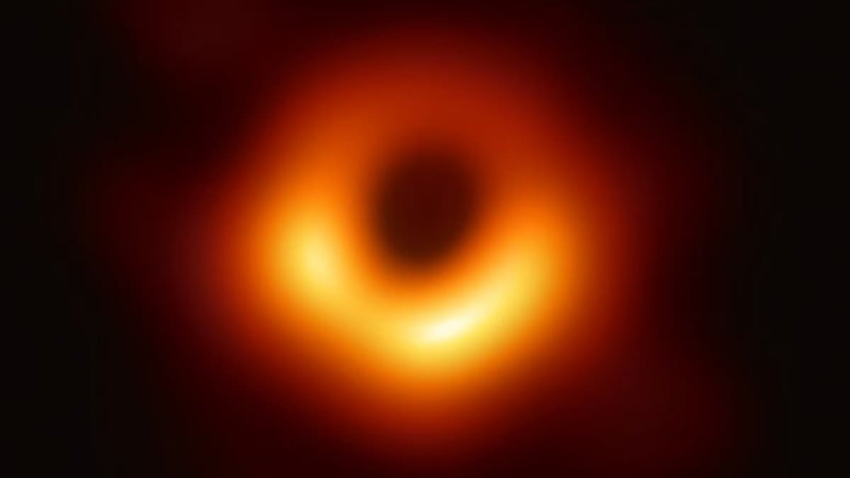 What could go wrong? Scientists want to launch an interstellar mission to a BLACK HOLE