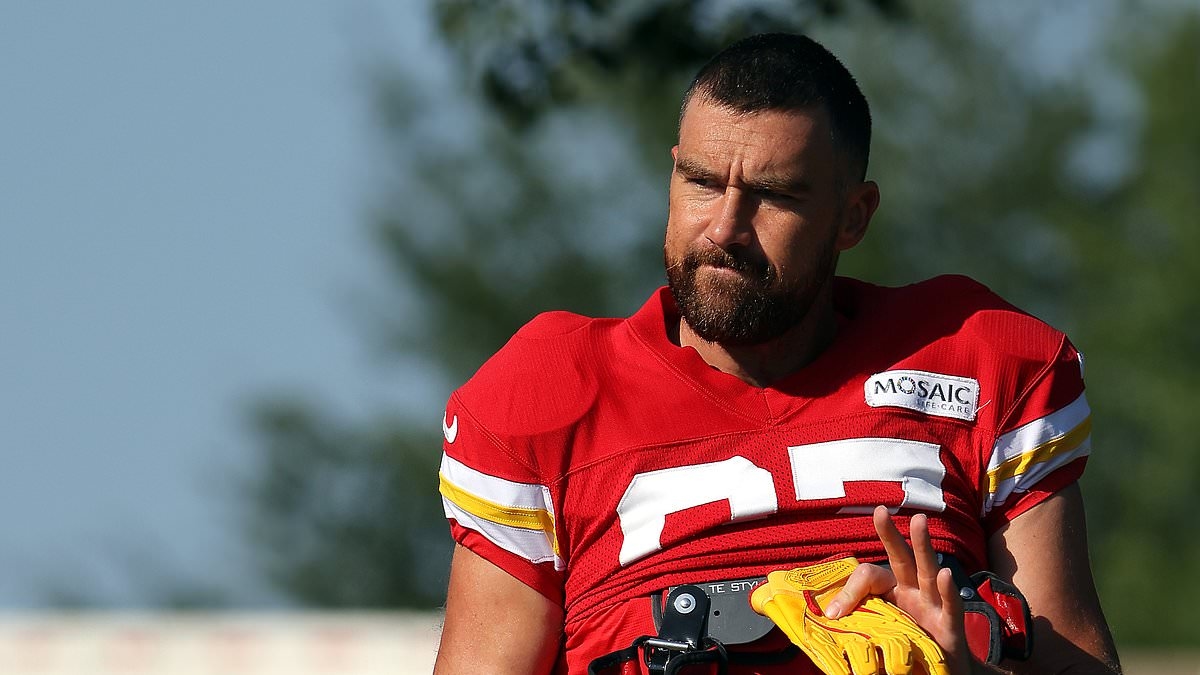 Revealed: Travis Kelce's incredible act for Chiefs teammates makes them think 2025 is his final season