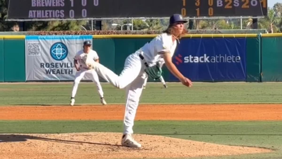 Baseball fans go crazy after 16-year-old with perfect name throws 100mph fastball