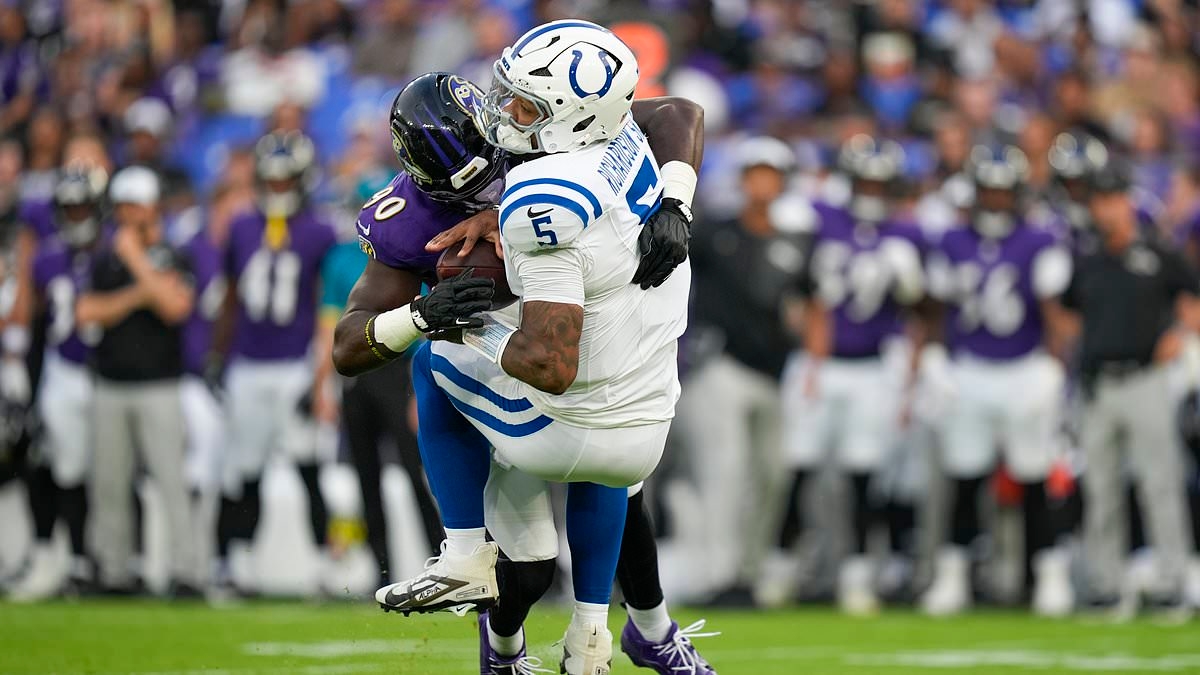 Colts star Anthony Richardson's gruesome pinkie injury comes into focus amid QB battle with Daniel Jones
