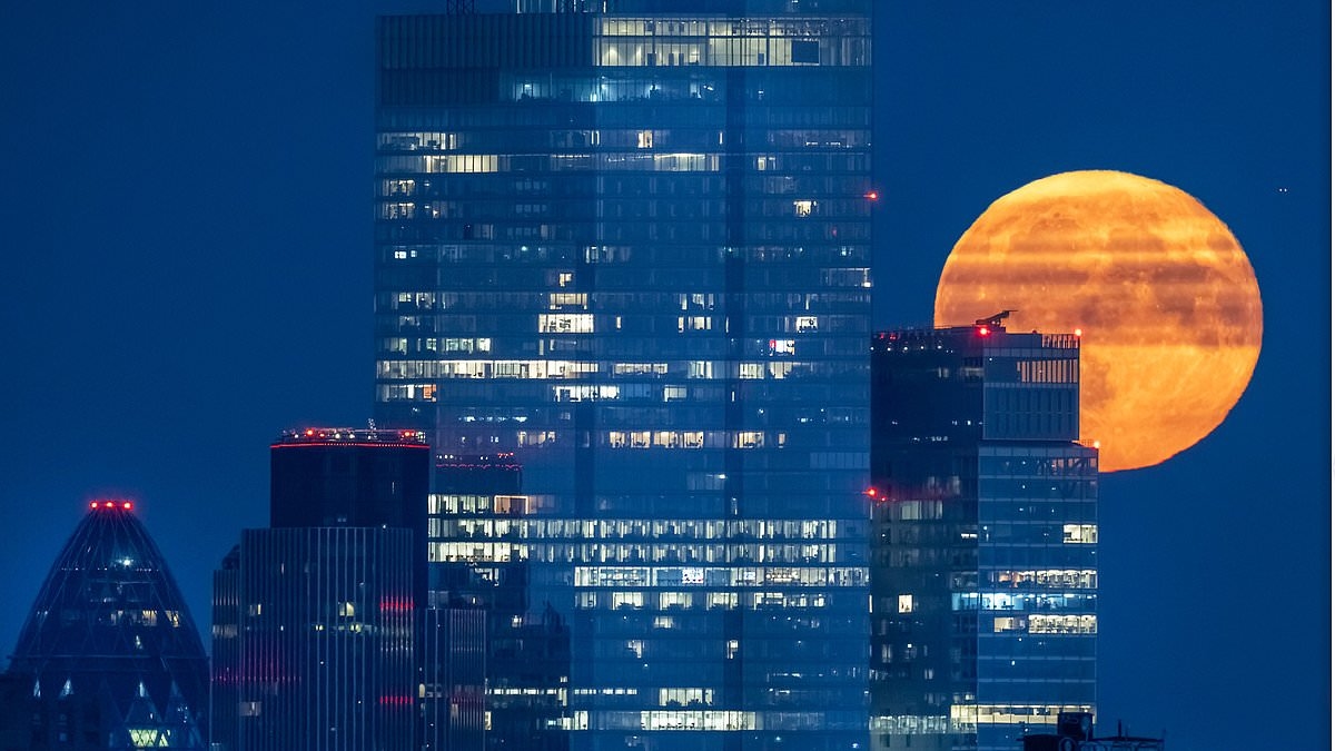 Sturgeon full moon is lighting up our skies TONIGHT - check out snaps from across the globe