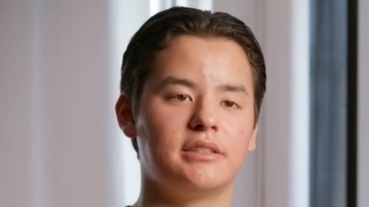 Kate and Jon Gosselin's son Collin makes heartbreaking claim about his estranged siblings in emotional post