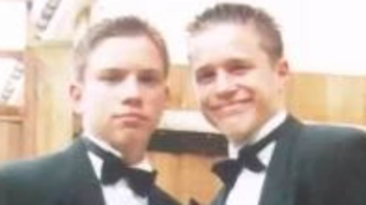 Olly Murs shares the reason he can now 'relate to his mum's sadness' over his 15-year estrangement from his twin brother Ben