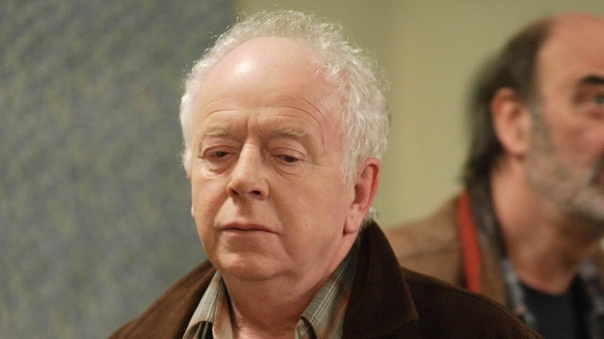 Actor Ray Brooks famous for the voice of 1970s TV character Mr Benn dies aged 86 after a short illness and dementia battle