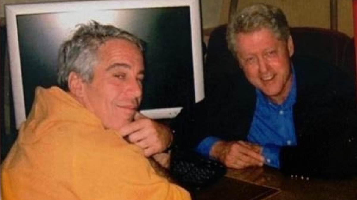 What Ghislaine told US officials about the REAL links between Clinton and Epstein - and why she now thinks it could secure her release: by TOM LEONARD