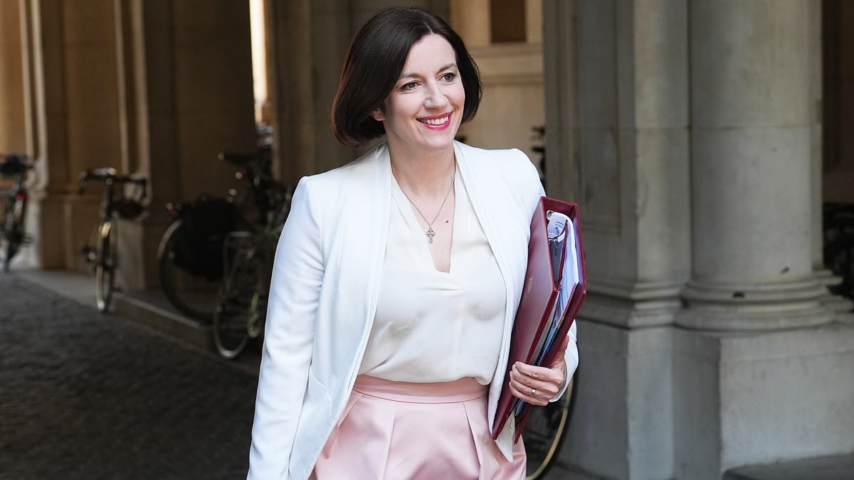 White working class pupils' low achievement is a 'national disgrace', says Bridget Phillipson