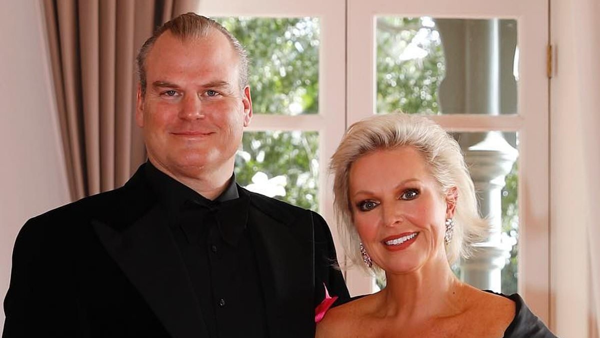 MCoBeauty founder's ex-husband buys $41m waterfront Sydney home in CASH following bitter divorce