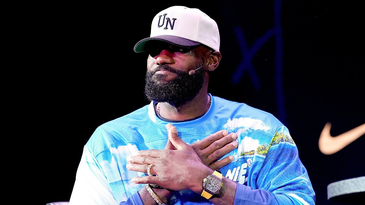 LeBron James unveils latest 'addiction' after NBA trade talks died down