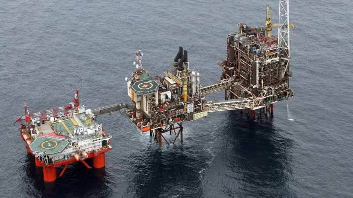 BP risks wrath of Ed Miliband by reopening mammoth North Sea field after Donald Trump warned Britain was wasting 'a treasure chest' of oil and gas