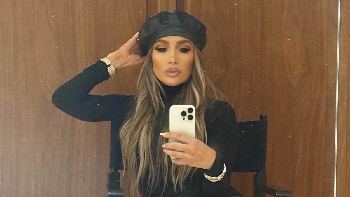 Jennifer Lopez shows off famous derriere in sultry snaps after Ben Affleck romance