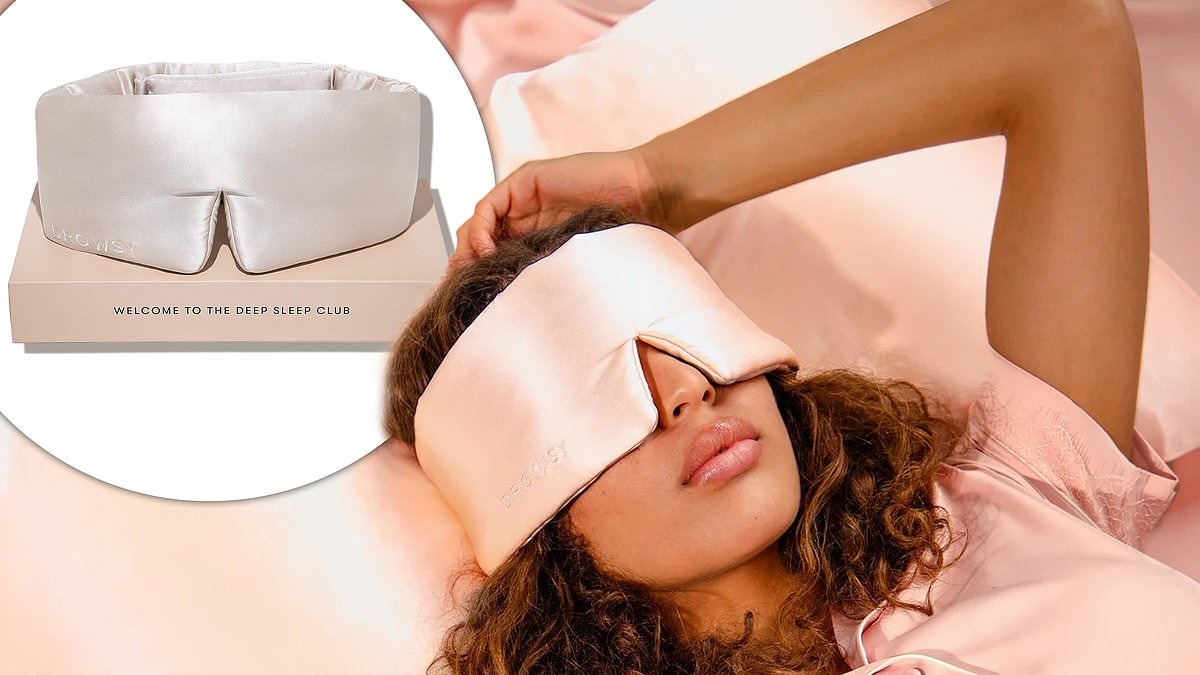Sabrina Carpenter's go-to silk sleep mask is being called 'life-changing' for deeper sleep and glowing skin