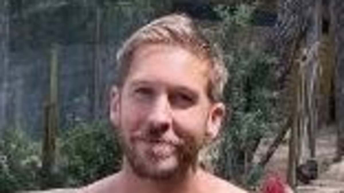 Calvin Harris 'absolutely gutted' as he reveals his beloved cockerel has been killed in a savage attack by neighbours' dogs