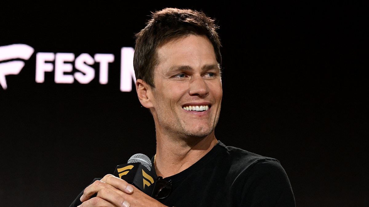 Tom Brady gives brutally honest verdict on his first year as a NFL commentator