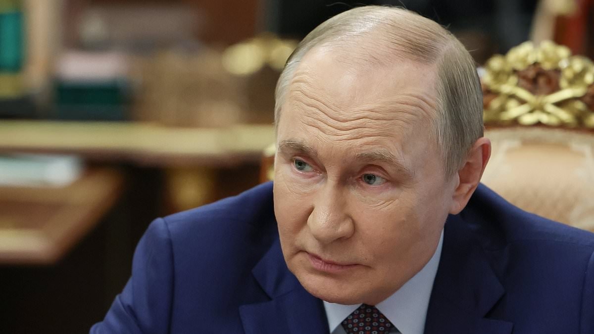 Donald Trump's summit with Putin will be a 'listening exercise', White House says