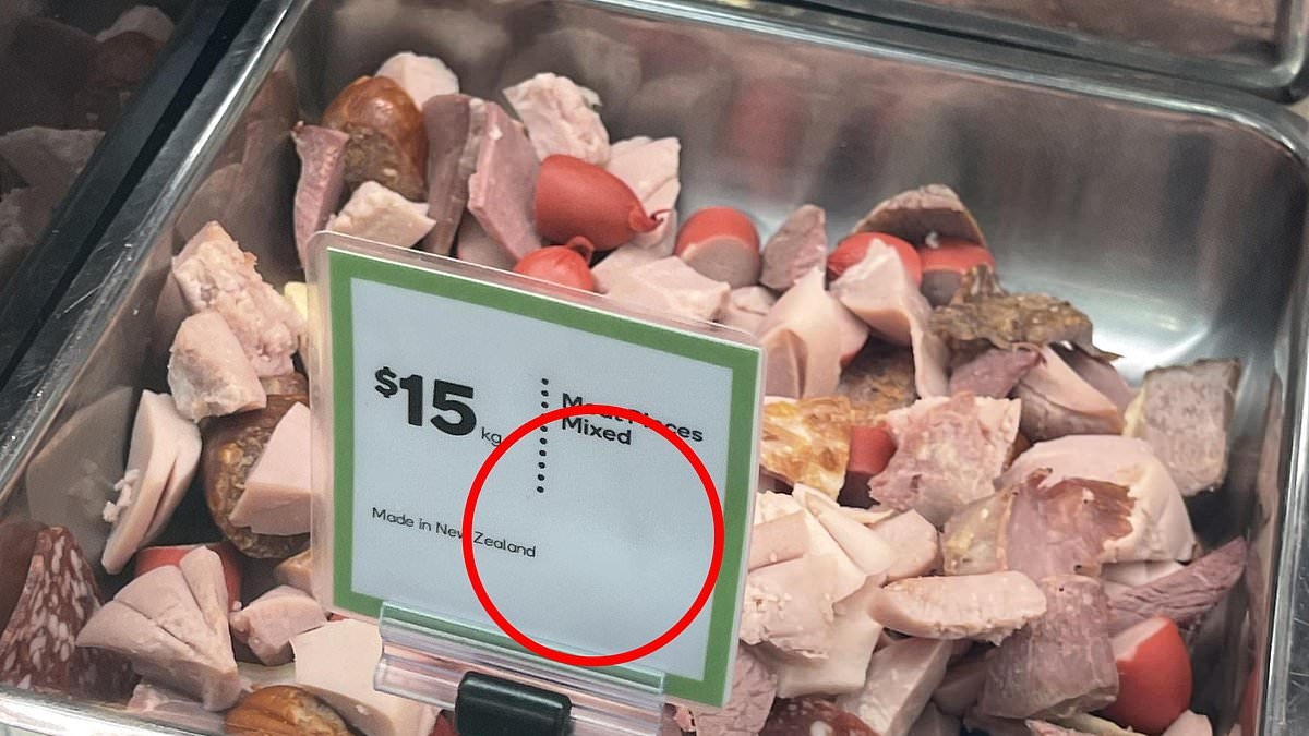 Woolworths apologises to 'disgusted' shoppers after selling bizarre $14 deli item: 'I can't believe this is real'