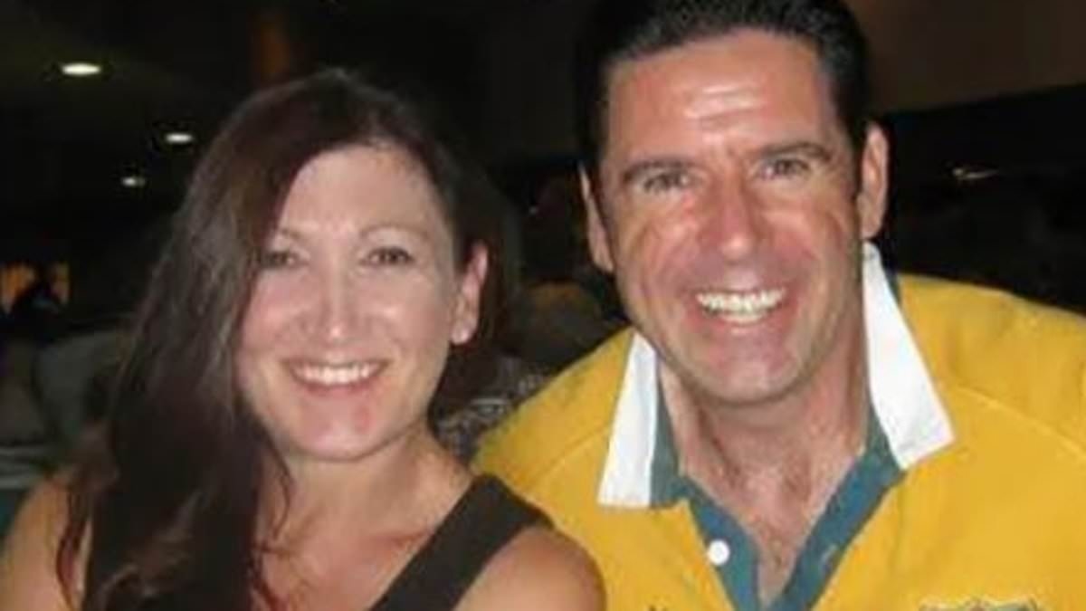 Explosive messages between Army major and his late wife reveal his affair two years before he was accused of drowning her on a kayaking trip then moving to Thailand