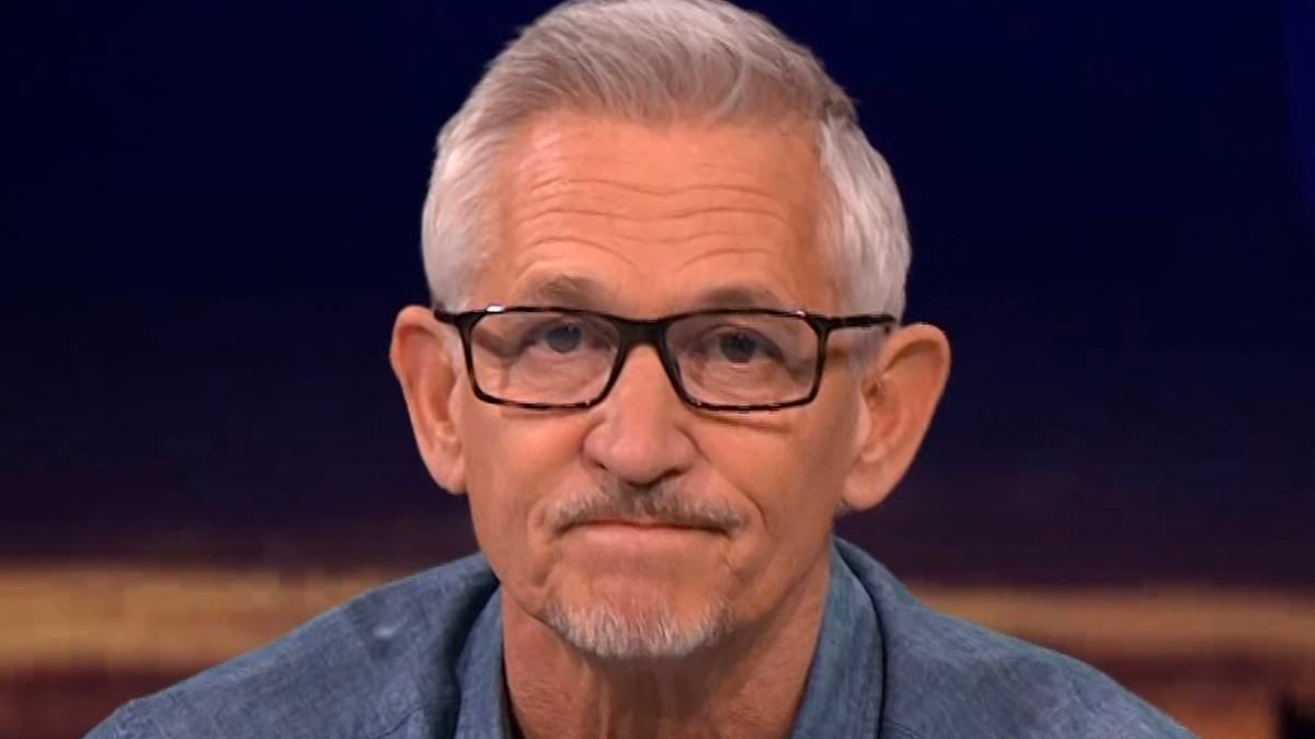 Gary Lineker did not give his Match of the Day successors any presenting tips after he was sacked from the BBC
