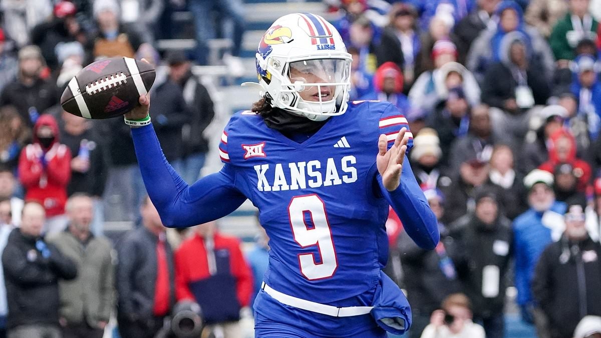 College given unprecedented and 'game changing' $300m gift to improve its sports teams