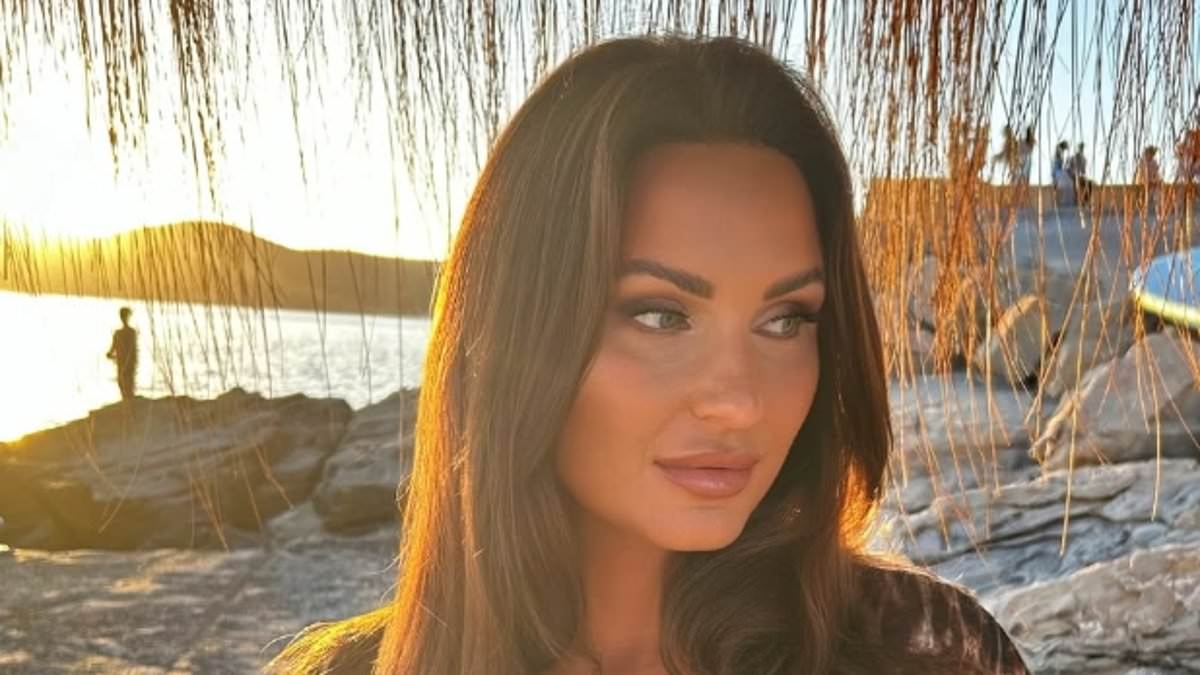 Sam Faiers reveals her heartbreak as late grandmother Wendy's treasured wedding ring is stolen from her £2million mansion