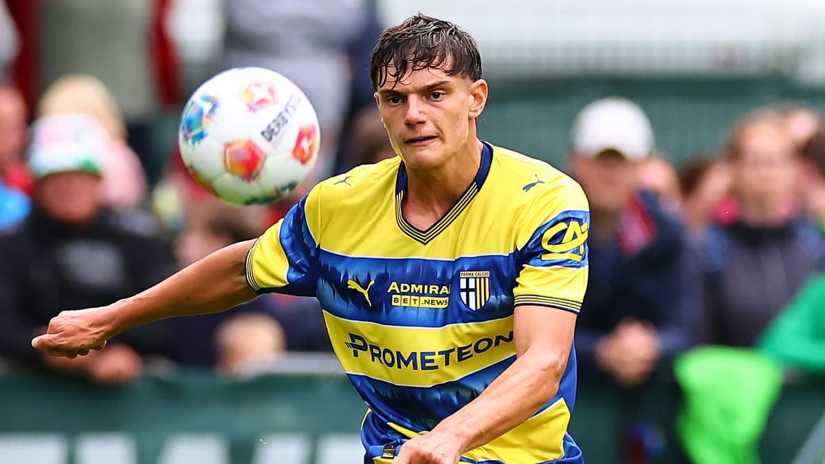 Liverpool closing in on £26m deal to sign 18-year-old Parma defender Giovanni Leoni as Arne Slot seeks defensive reinforcements