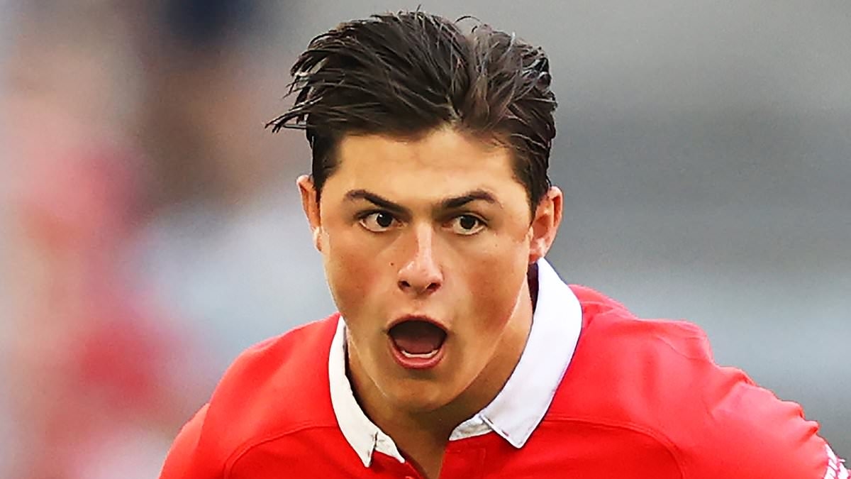 Louis Rees-Zammit close to sealing Premiership return with ambitious club after Wales wing announced he had given up on his NFL dream