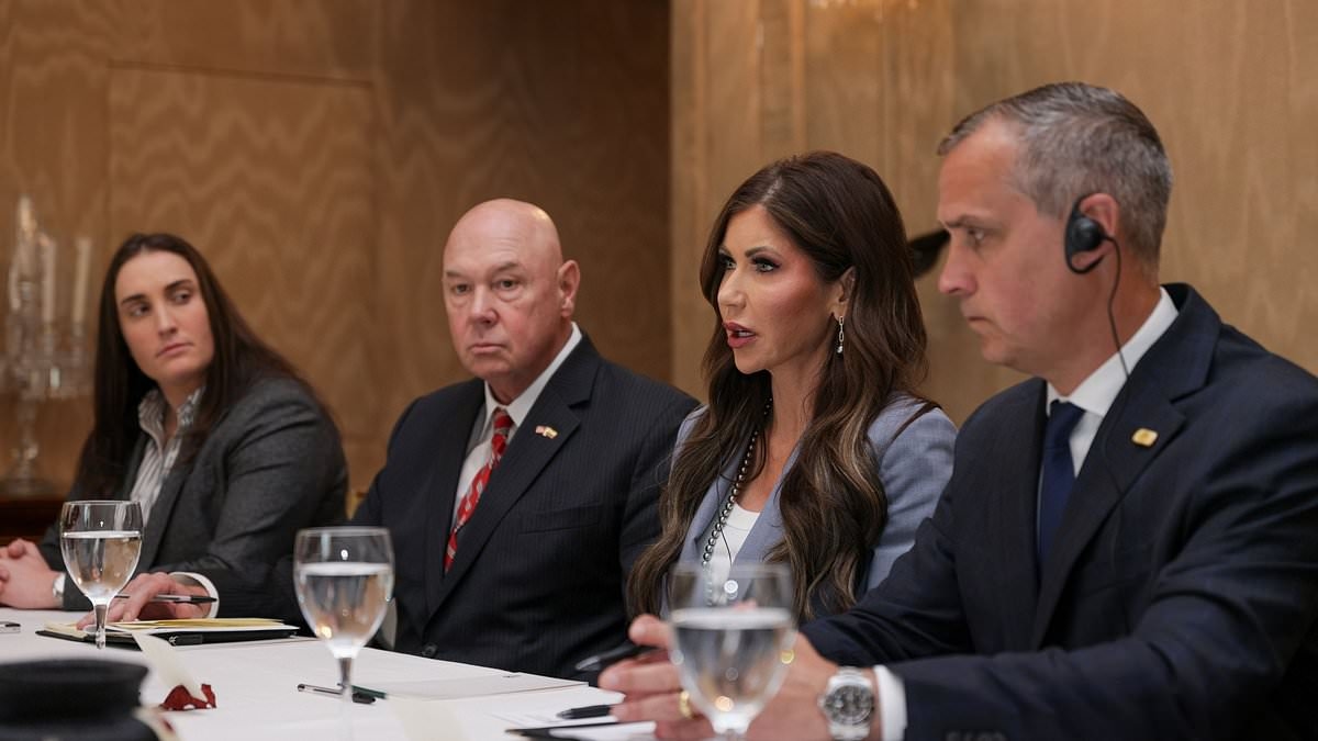 Trump White House begins monitoring the timecard of influential aide amid allegations he's gaming the system