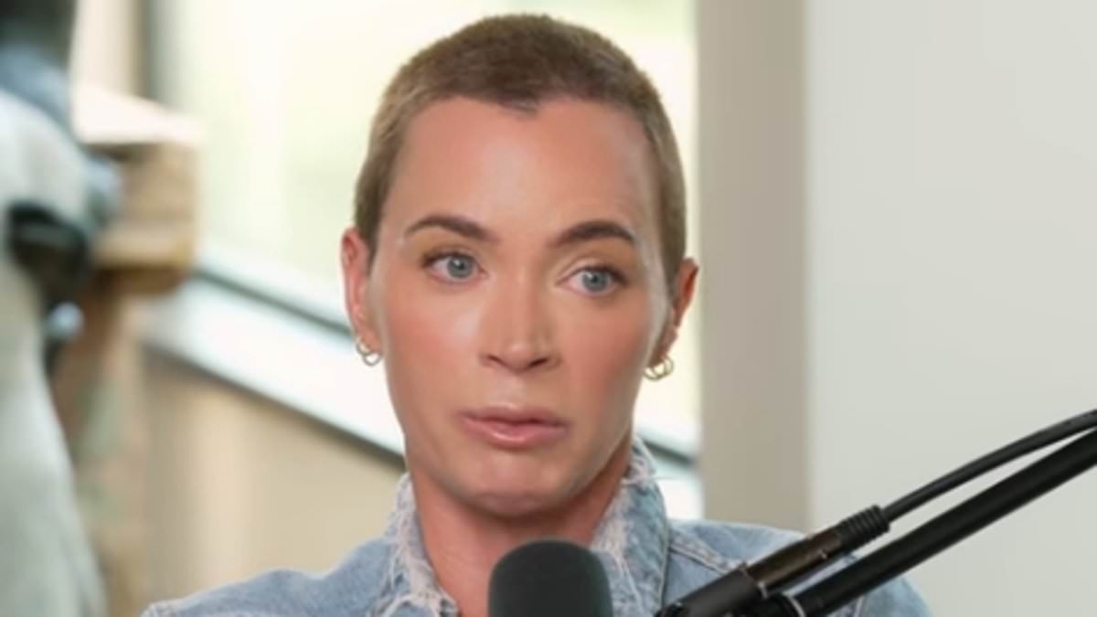 Teddi Mellencamp reveals distressing side effect of immunotherapy amid stage 4 cancer battle
