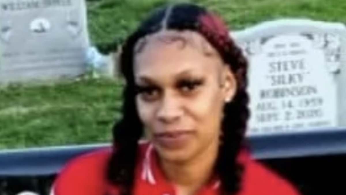 Mom-of-two shot dead by 'pathetic' killer while walking children to school