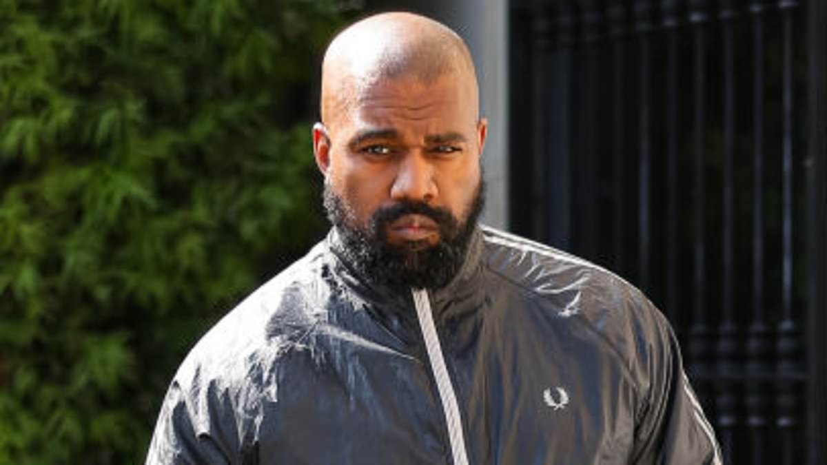 From anti-vax stances to vile rants and violent acts: Why these A-listers were BANNED from stepping foot into Australia - as Snoop Dogg is allowed back in for AFL Grand Final gig