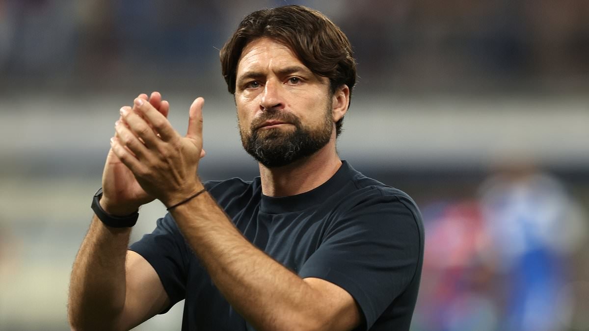 Rangers boss Martin staying buoyant amid an ocean of criticism following pep talk from surprise source