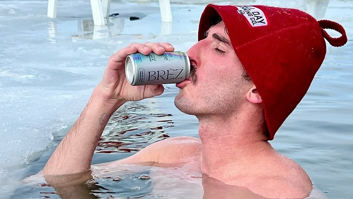 Palm Beach businessman horrifies networking website by sharing details of nudity scandal that almost destroyed his life
