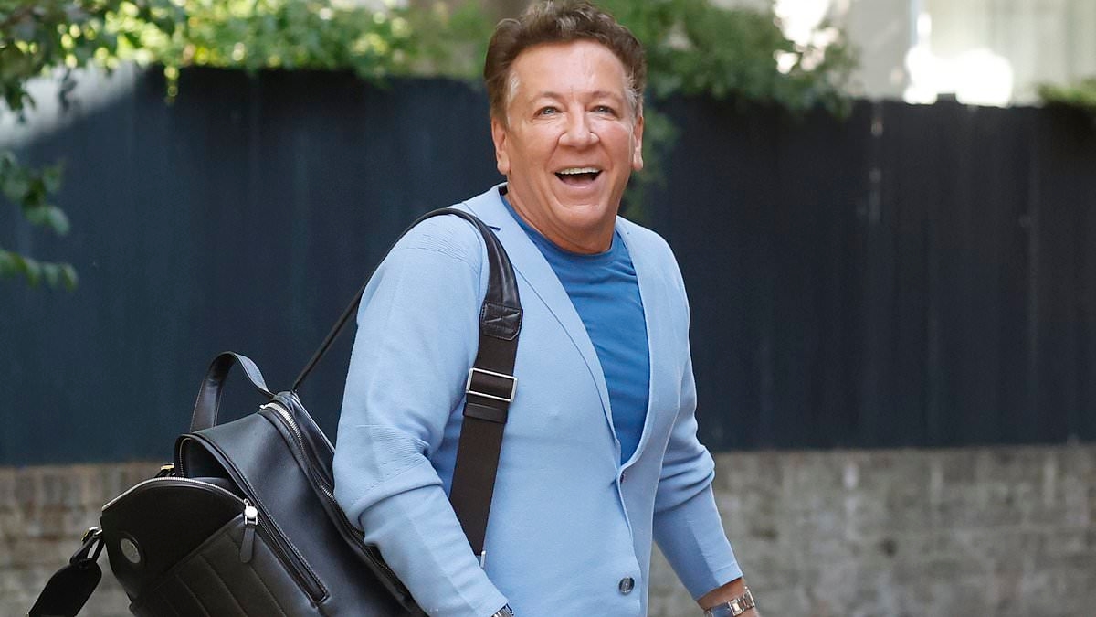 Ross King brings foot bath to first day of Strictly Come Dancing rehearsals in a bid to avoid sore toes