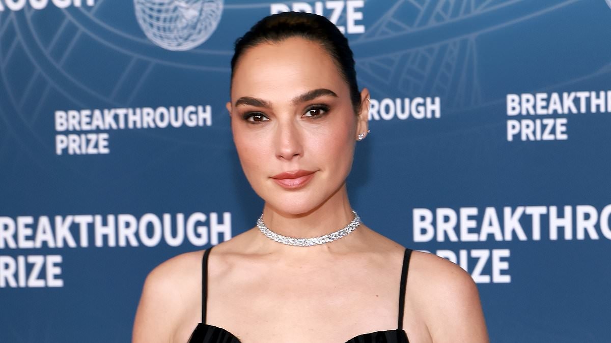Gal Gadot backpedals her comment blaming anti-Israel sentiment for Snow White box office failure